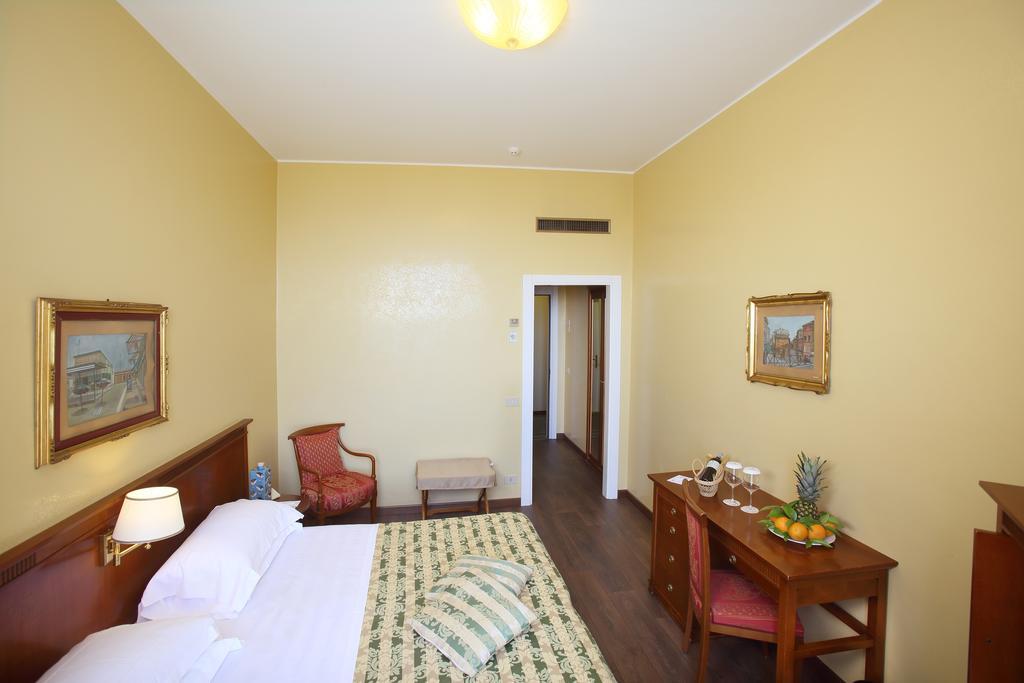 Excelsior Palace Hotel Taormina Esterno foto