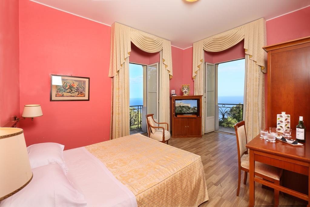 Excelsior Palace Hotel Taormina Esterno foto