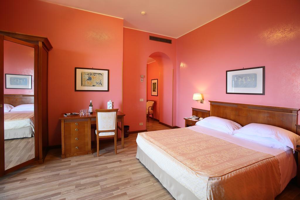 Excelsior Palace Hotel Taormina Esterno foto